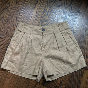 Women's Banana Republic Tan Linen Shorts Size 2